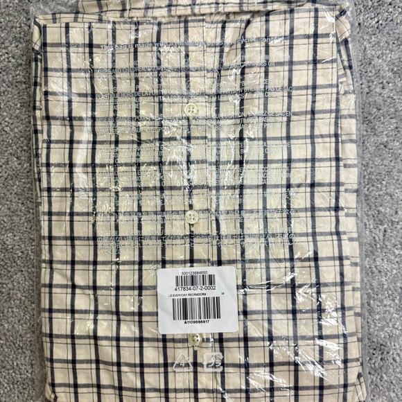Old Navy Everyday Shirt NWT Mens Size M Blue/cream Plaid Long Sleeve - Picture 15 of 16